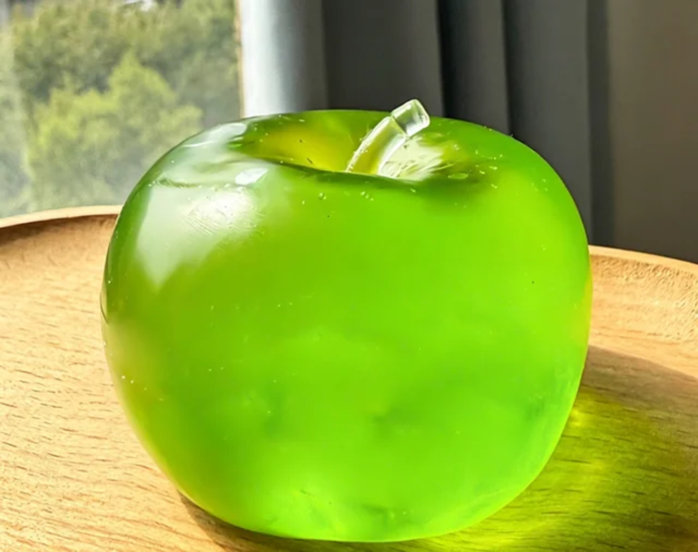 Apple Squeeze