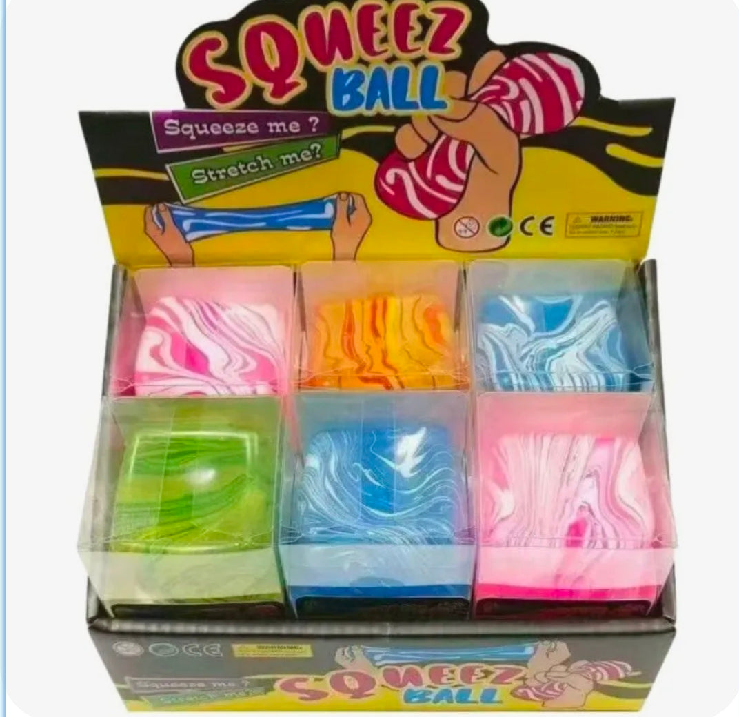Swirl Cube Solid Squish